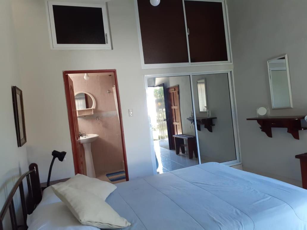 Habitacion Hogarena Jarabacoa Eksteriør bilde