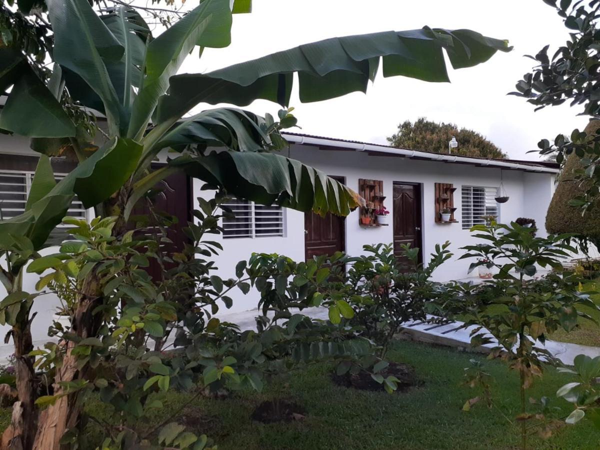 Habitacion Hogarena Jarabacoa Eksteriør bilde